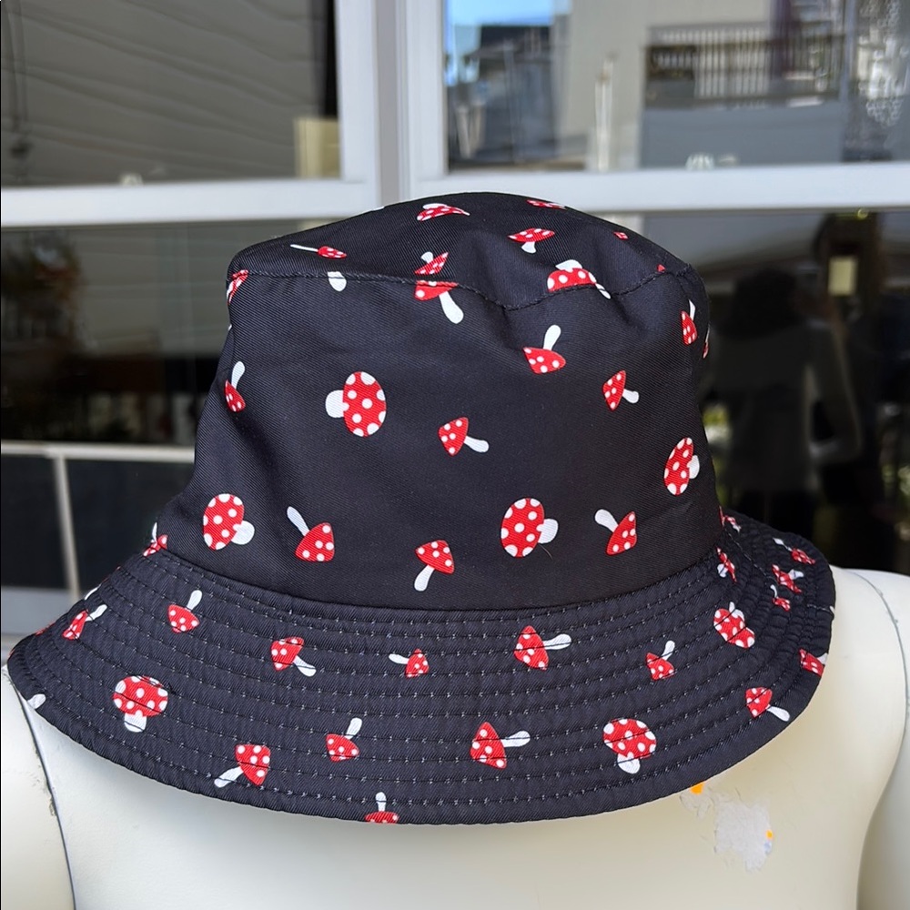 Black and Red Mushroom Pattern Bucket Hat